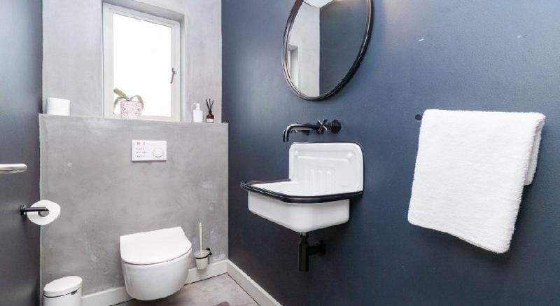 6 Bedroom Property for Sale in Kleinbaai Western Cape